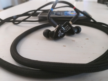 FiiO M9 - DM-IEM Mk2 - Custom Art FIBAE Black