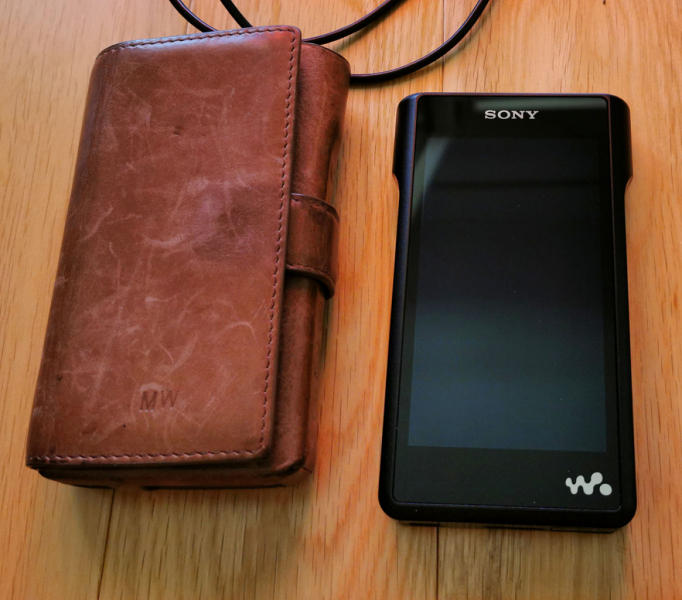 Sony WM1A_01