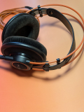 AKG_3B