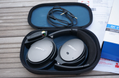 QC25 Etuis et accessoires